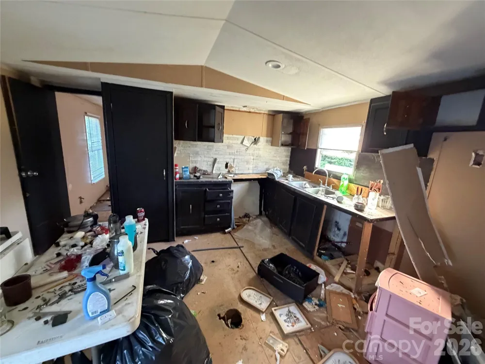 171 Ridley Street Marion, NC 28752
