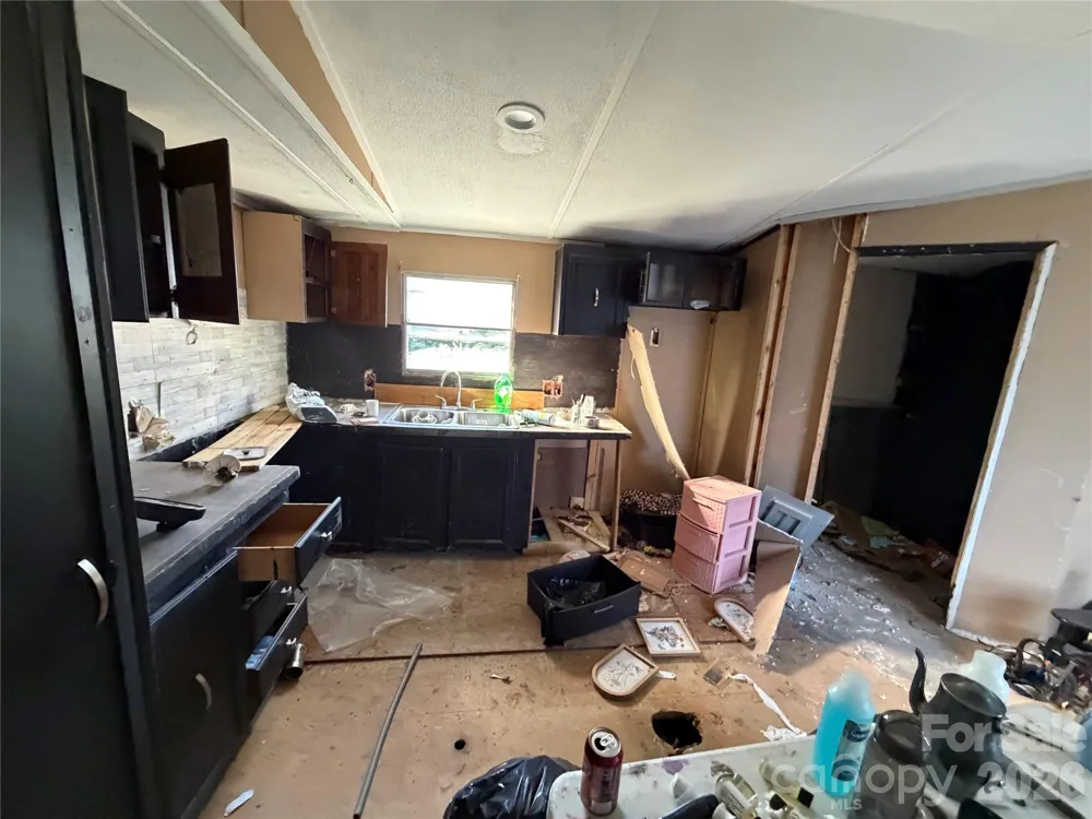 171 Ridley Street Marion, NC 28752