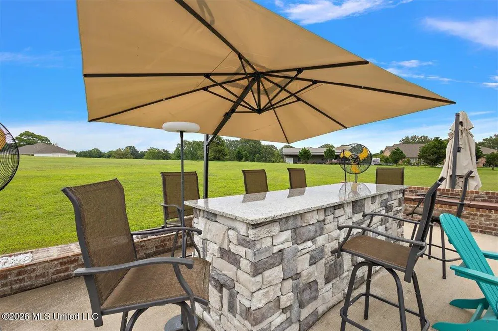140 Winchester Drive Flora, MS 39071