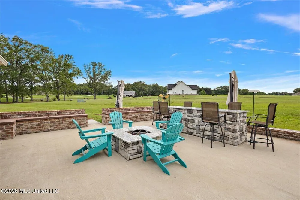 140 Winchester Drive Flora, MS 39071