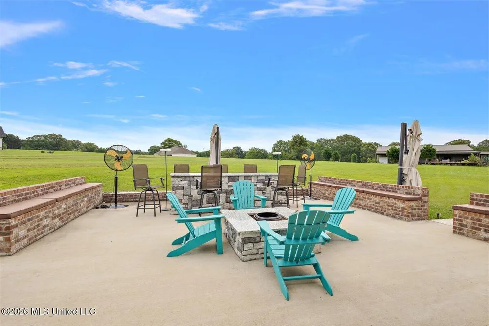 140 Winchester Drive Flora, MS 39071