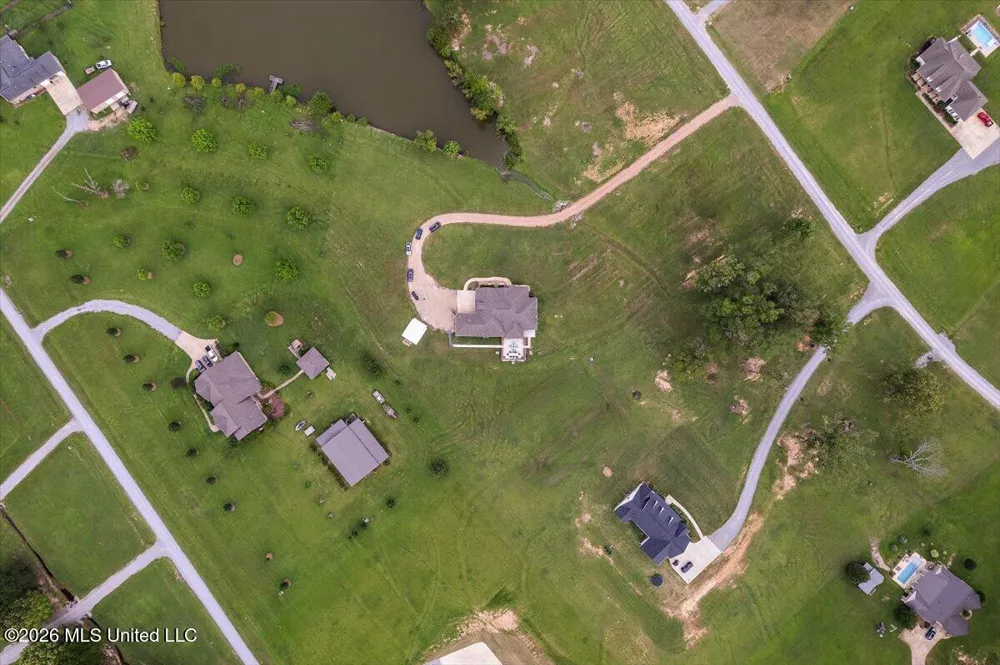 140 Winchester Drive Flora, MS 39071