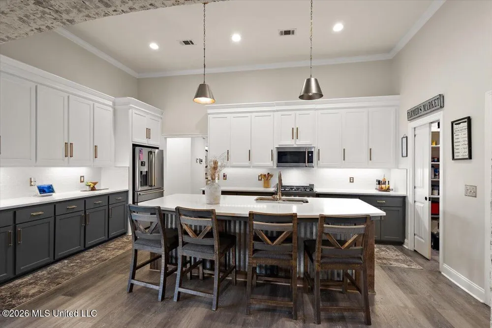 140 Winchester Drive Flora, MS 39071