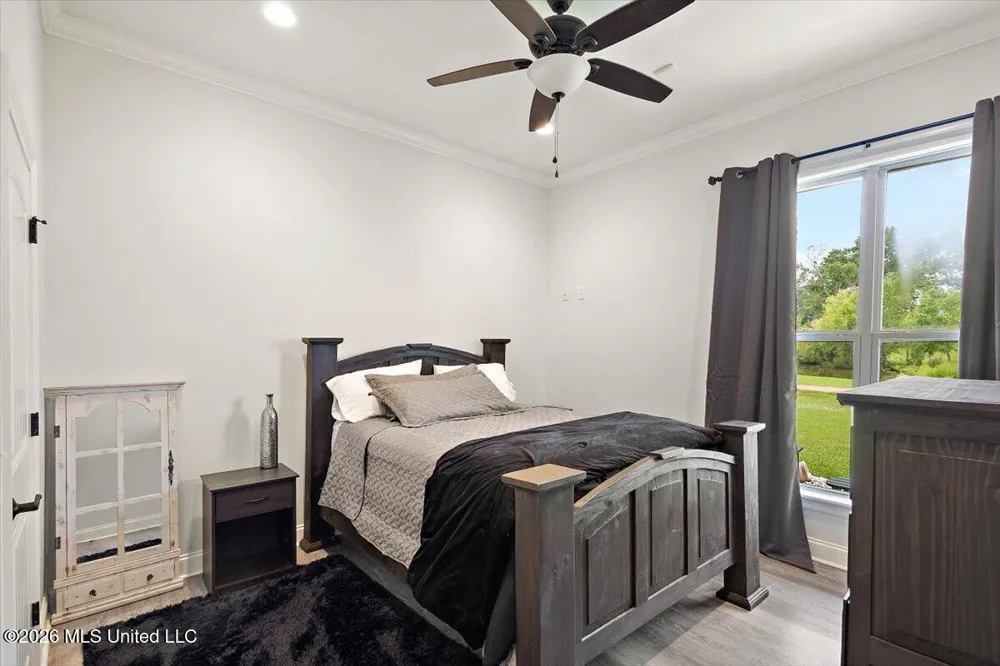 140 Winchester Drive Flora, MS 39071