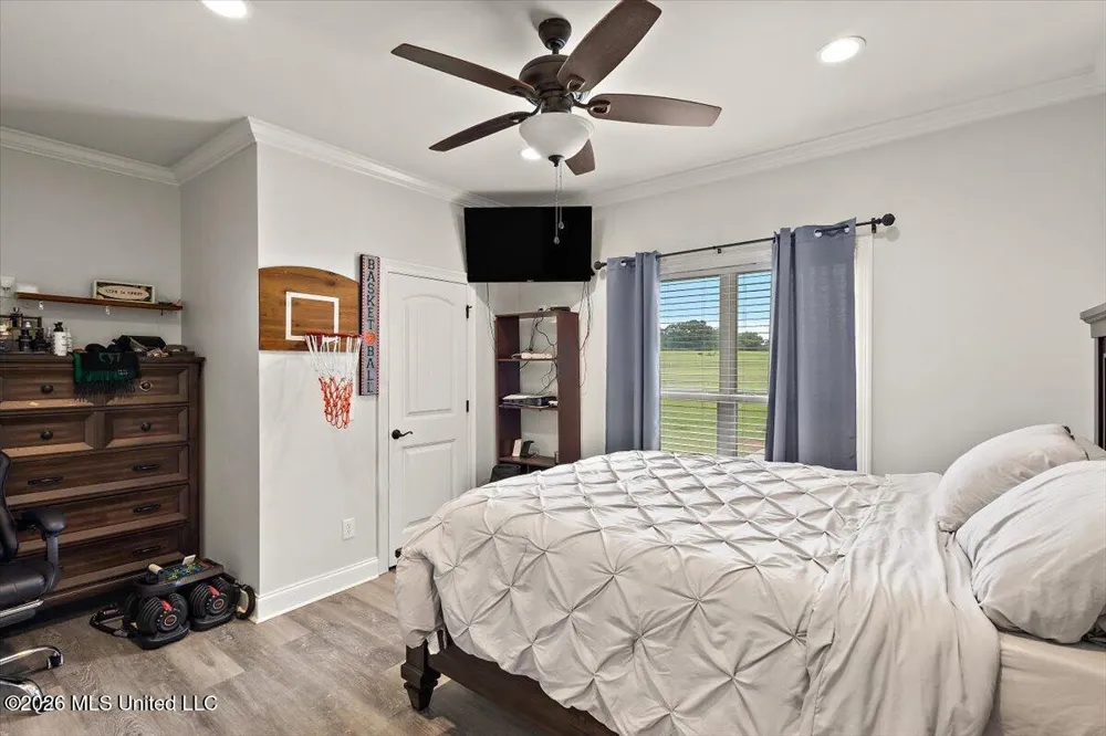 140 Winchester Drive Flora, MS 39071