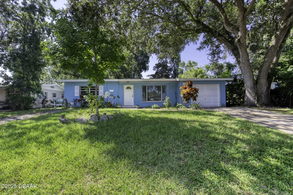 1133 Bradenton Road Daytona Beach, FL 32114