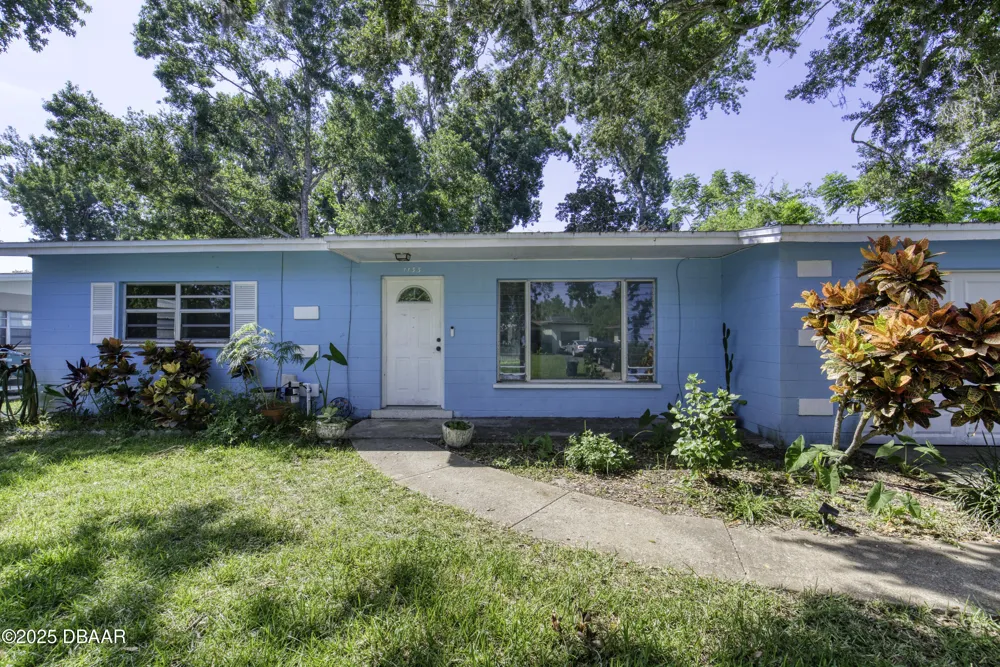 1133 Bradenton Road Daytona Beach, FL 32114