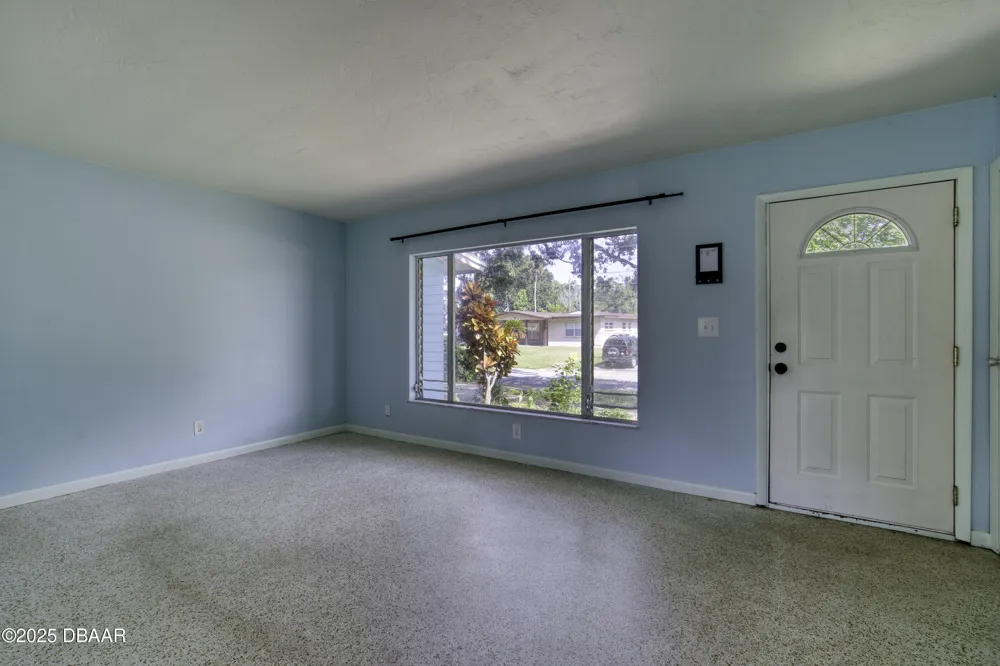 1133 Bradenton Road Daytona Beach, FL 32114