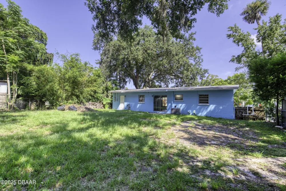 1133 Bradenton Road Daytona Beach, FL 32114