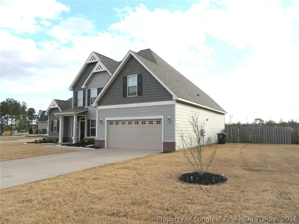 512 Rossendale Drive Hope Mills, NC 28348