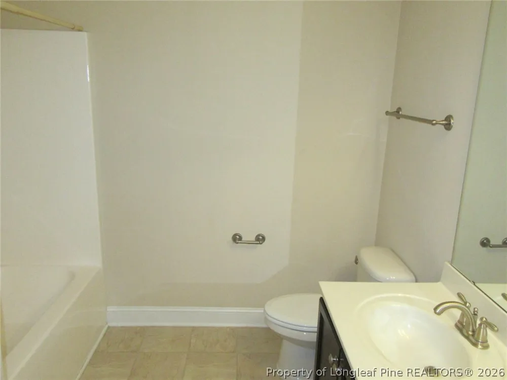 512 Rossendale Drive Hope Mills, NC 28348