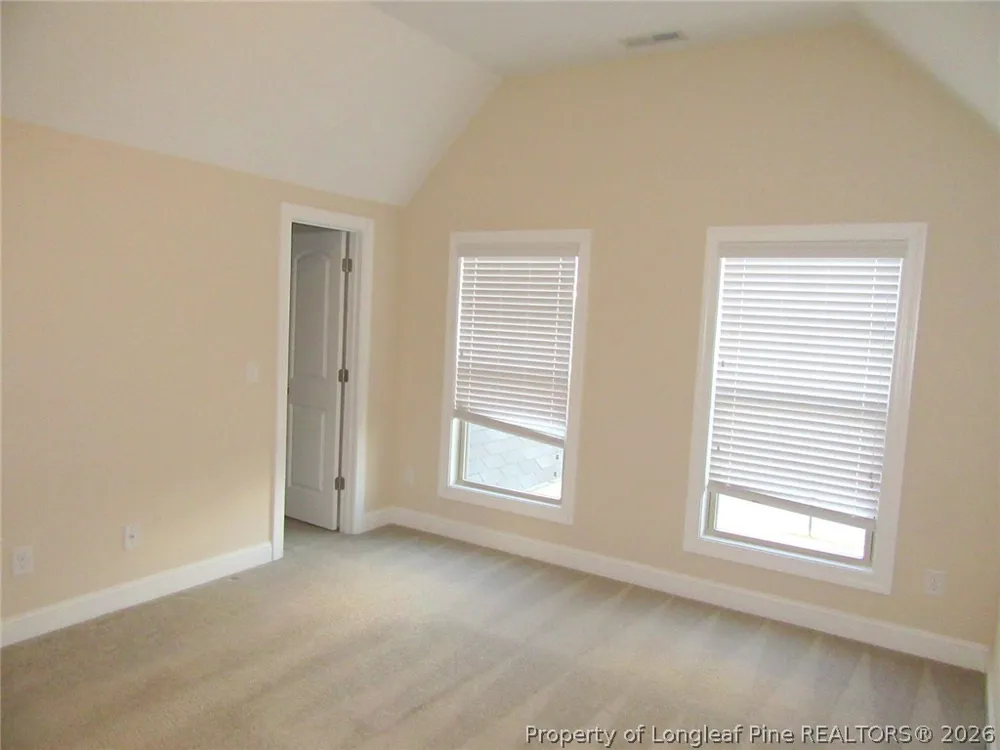 512 Rossendale Drive Hope Mills, NC 28348