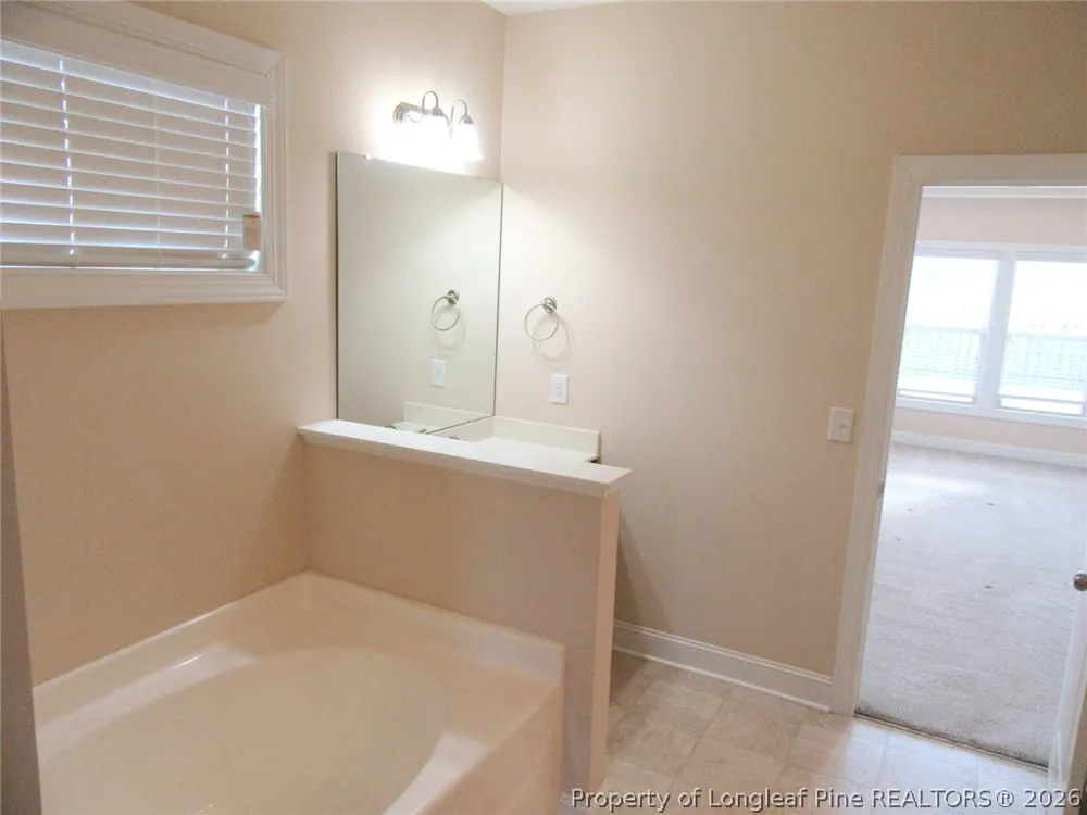 512 Rossendale Drive Hope Mills, NC 28348