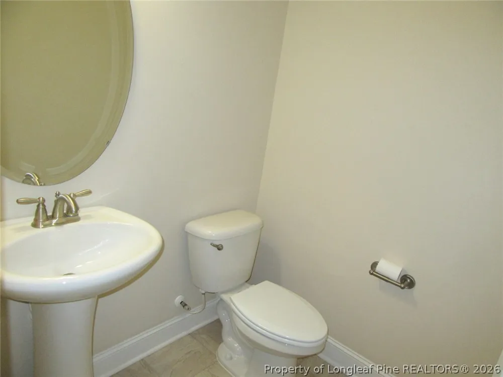 512 Rossendale Drive Hope Mills, NC 28348
