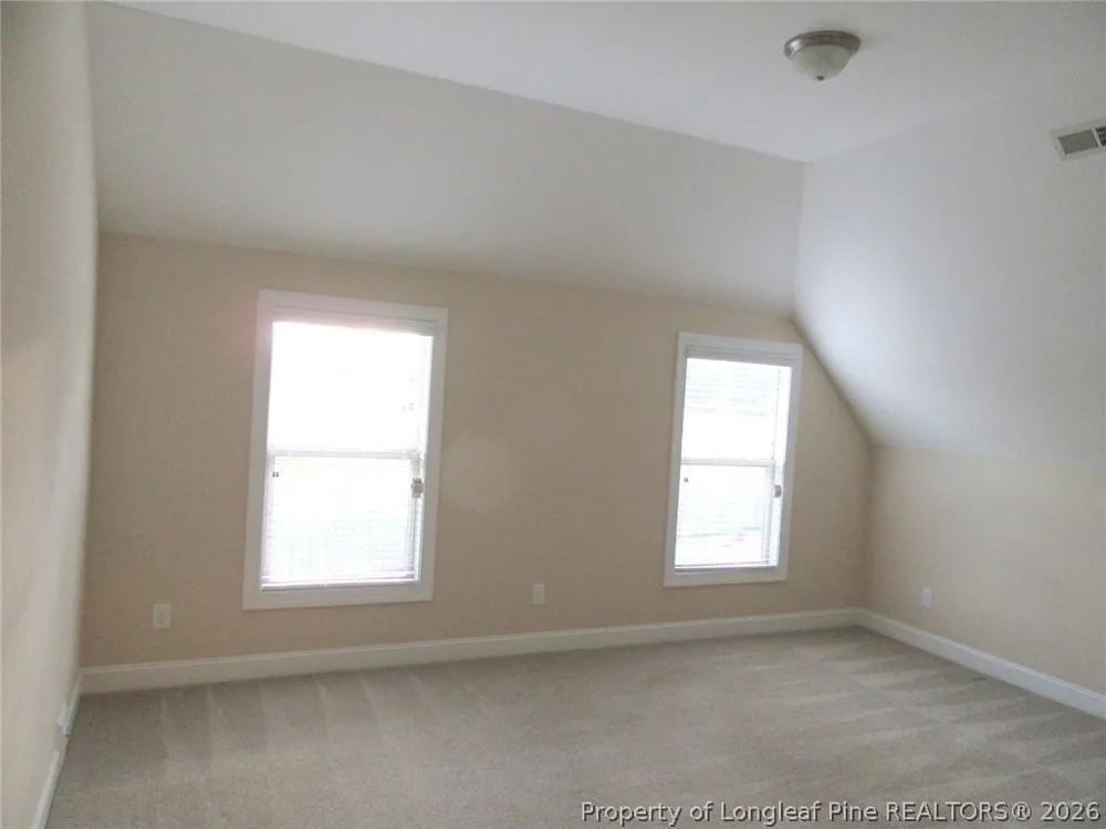 512 Rossendale Drive Hope Mills, NC 28348