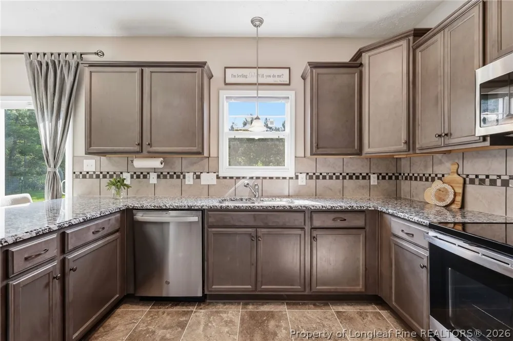 5554 Tolarsville Road St Paul, NC 28384