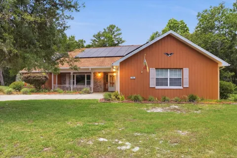 45 HOLLYHOCK COURT