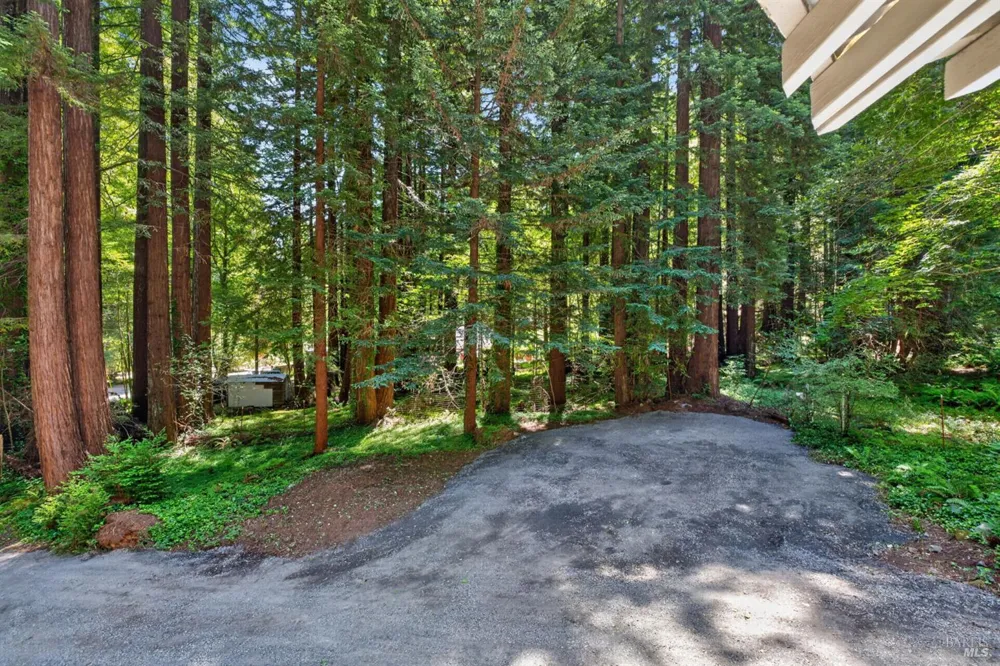 1585 Cazadero Highway Cazadero, CA 95421