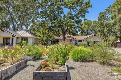 1929 Mora Avenue