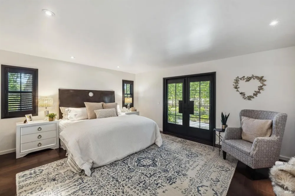 1929 Mora Avenue Calistoga, CA 94515