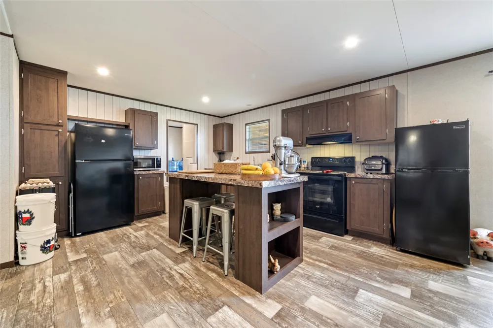 156 Daniel Drive Bertram, TX 78605