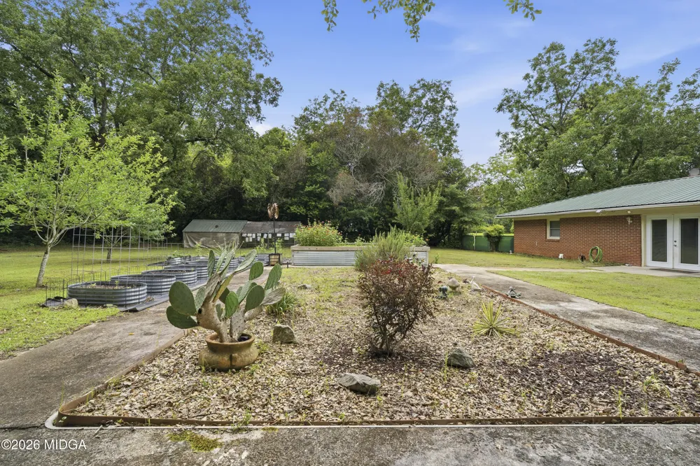 380 Highway 96 Jeffersonville, GA 31044
