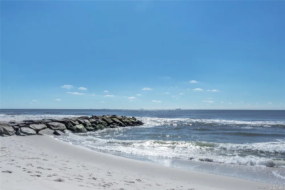 69 Tioga Avenue Atlantic Beach, NY 11509