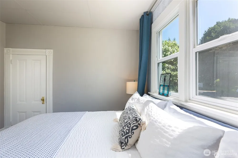 4900 Sequim Dungeness Way Sequim, WA 98382