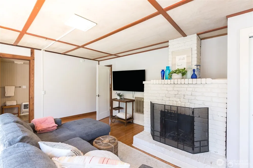 4900 Sequim Dungeness Way Sequim, WA 98382