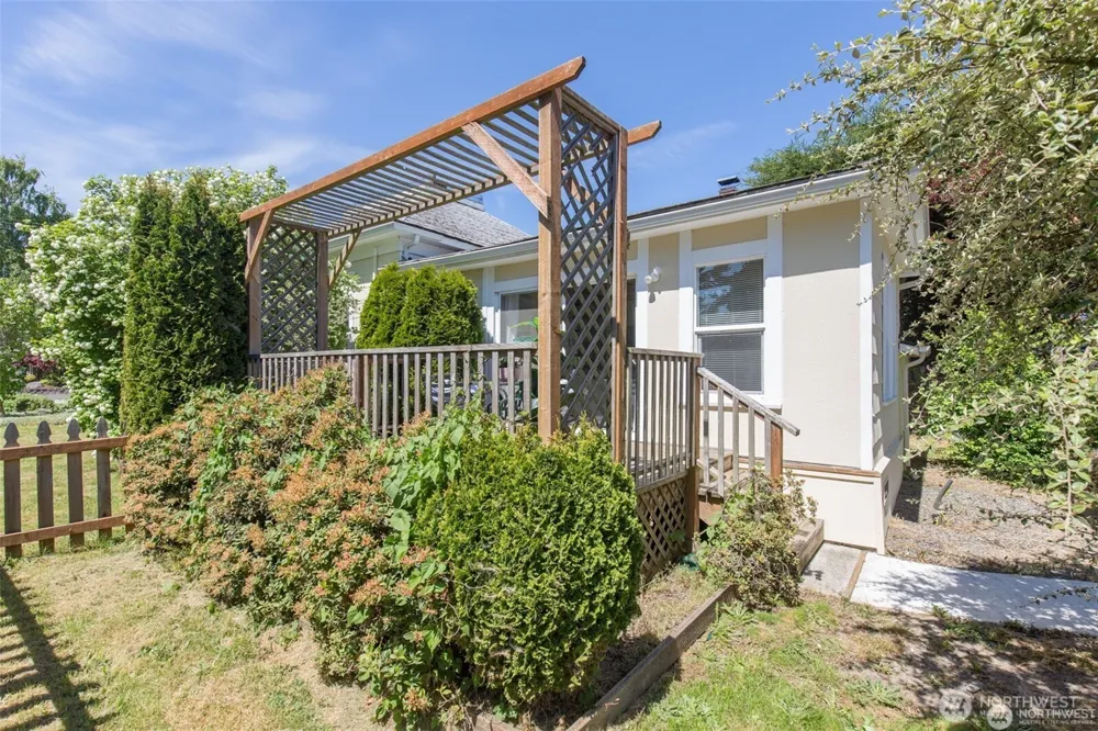 4900 Sequim Dungeness Way Sequim, WA 98382