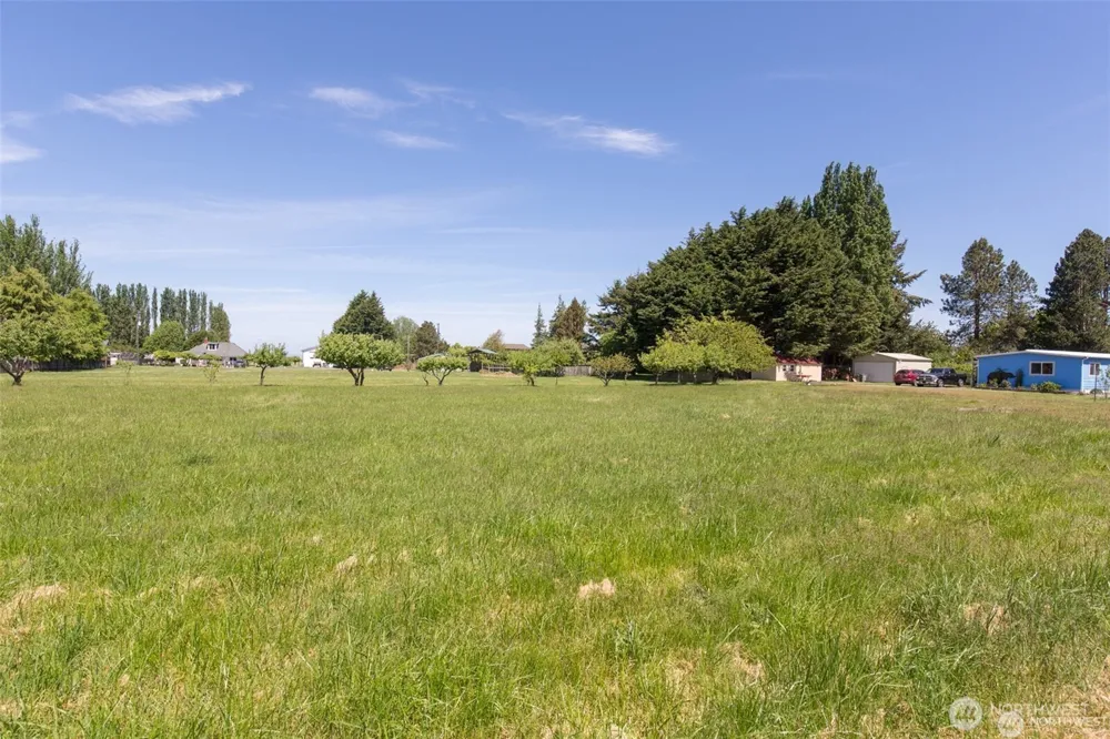 4900 Sequim Dungeness Way Sequim, WA 98382