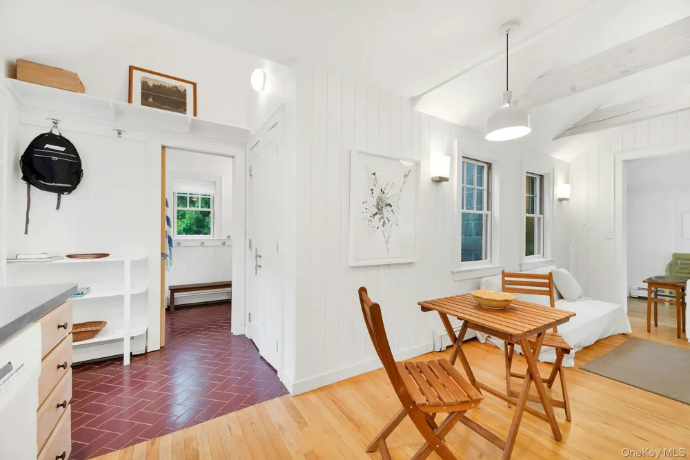 1100 7th Street Greenport, NY 11944