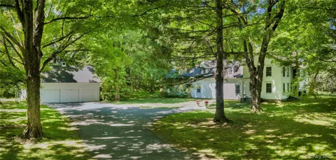 64 S Quaker Hill Road