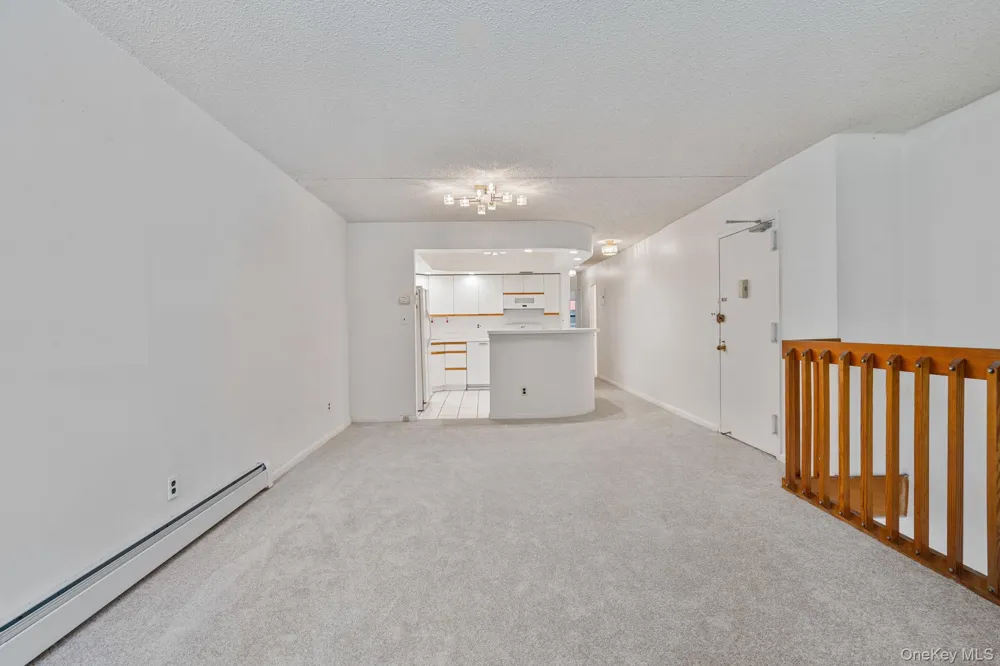7108 Sutton Place #1 Fresh Meadows, NY 11365