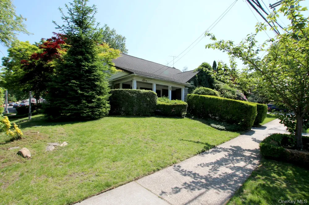 82-04 188th Street Jamaica Estates, NY 11423