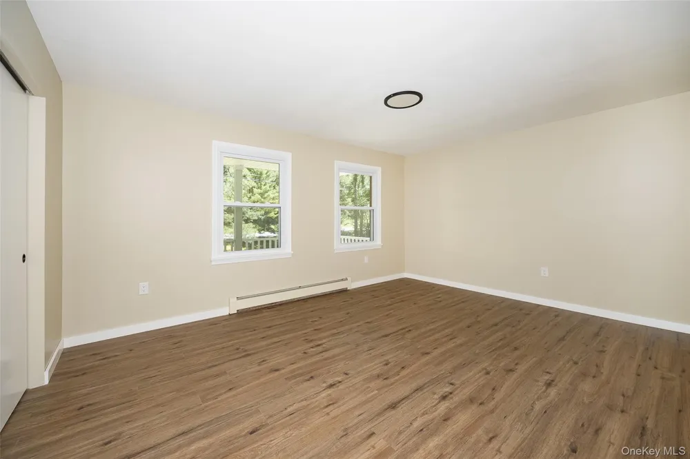18 Cream Street Hyde Park, NY 12538
