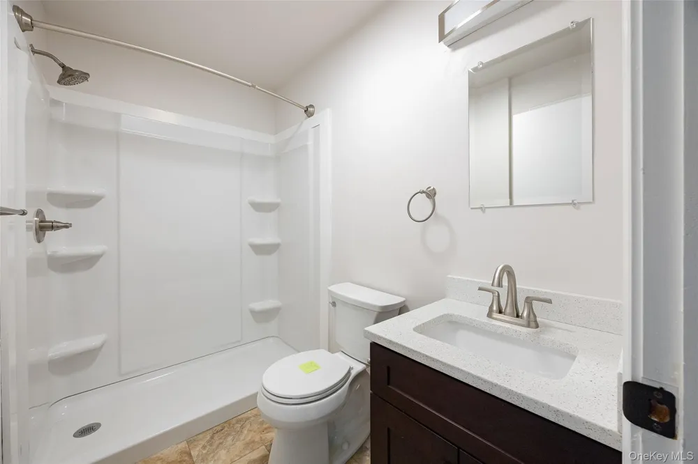 18 Cream Street Hyde Park, NY 12538