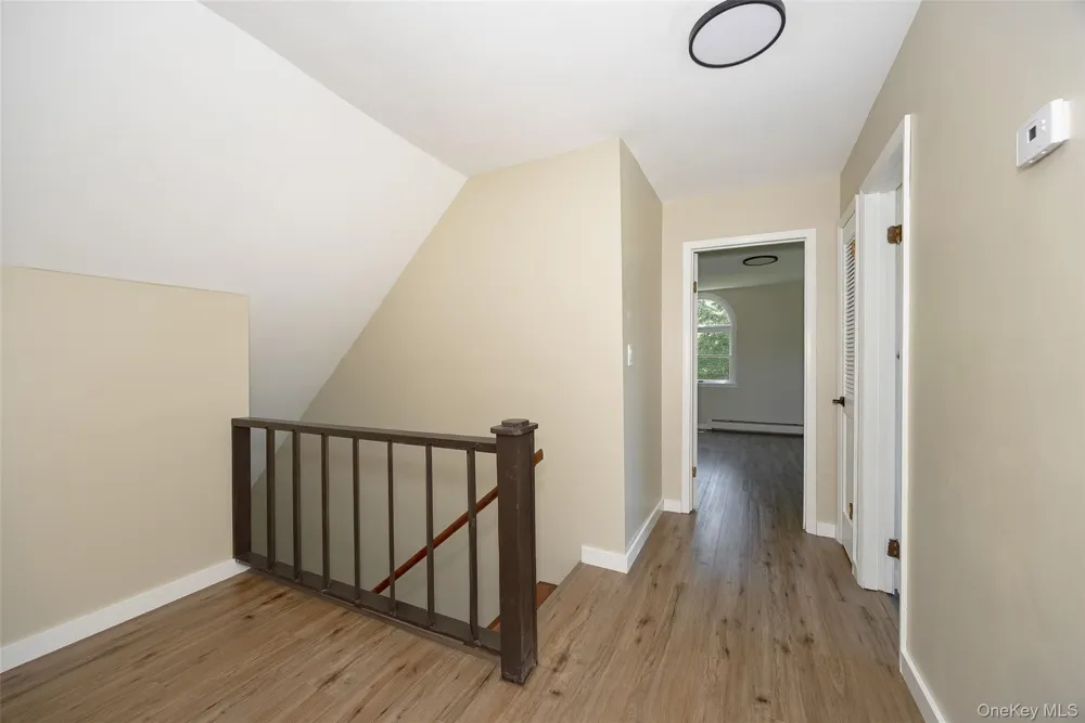 18 Cream Street Hyde Park, NY 12538