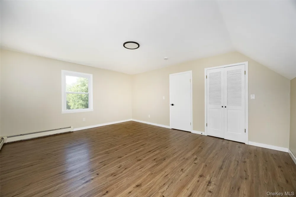 18 Cream Street Hyde Park, NY 12538