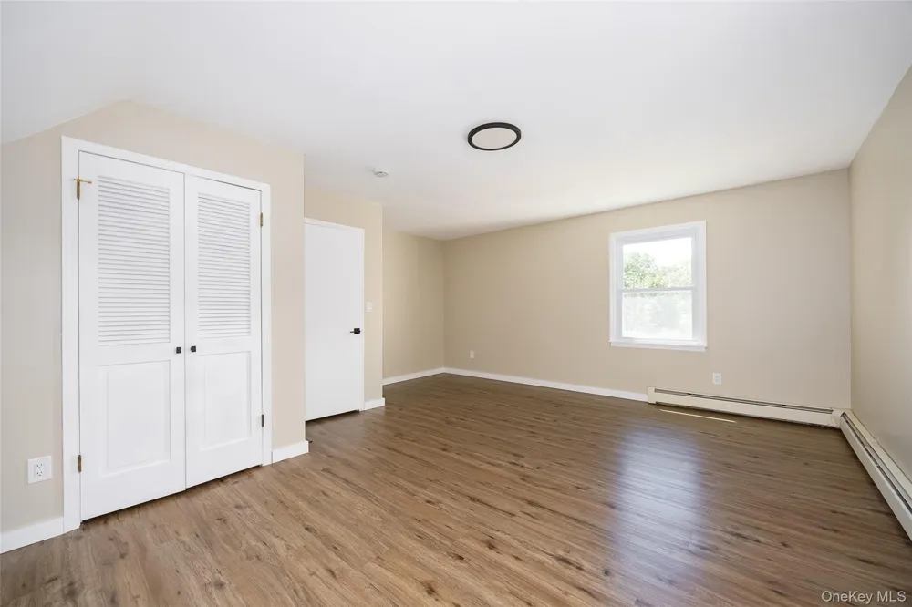 18 Cream Street Hyde Park, NY 12538