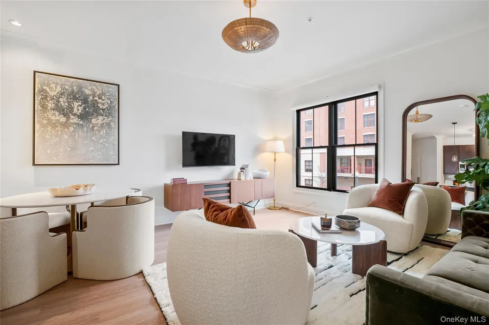 30 Lake Avenue #317 Saratoga Springs, NY 12866