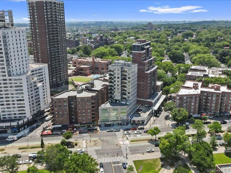 124-28 Queens Boulevard #11C Kew Gardens, NY 11415