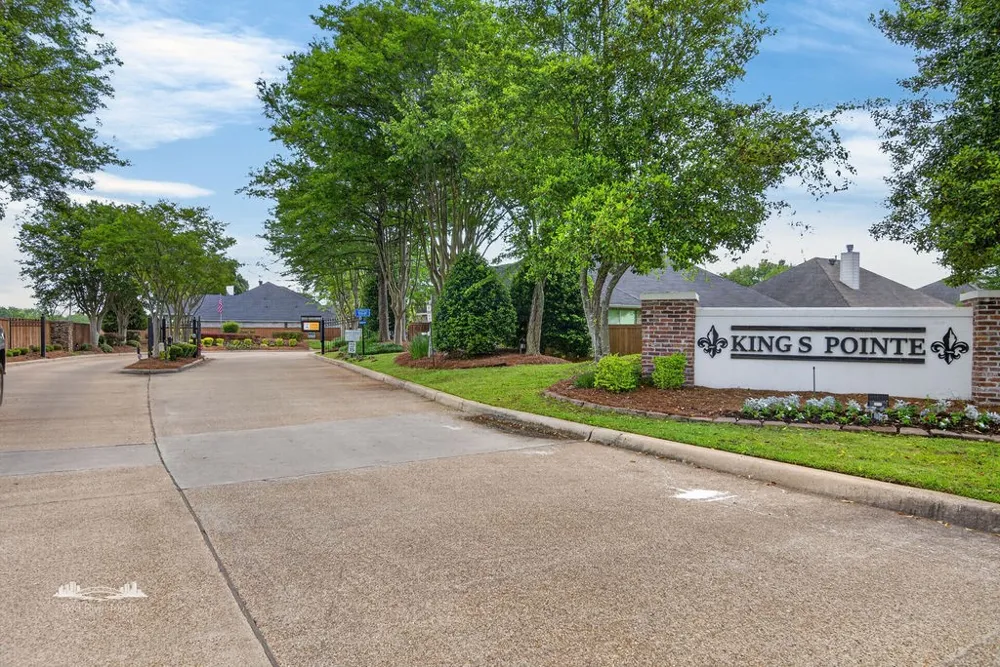 136 Presido Lane Shreveport, LA 71115