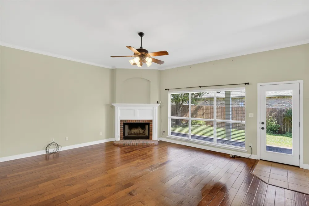 136 Presido Lane Shreveport, LA 71115