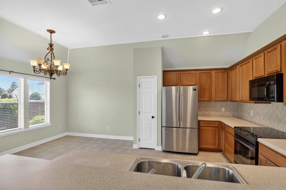 136 Presido Lane Shreveport, LA 71115