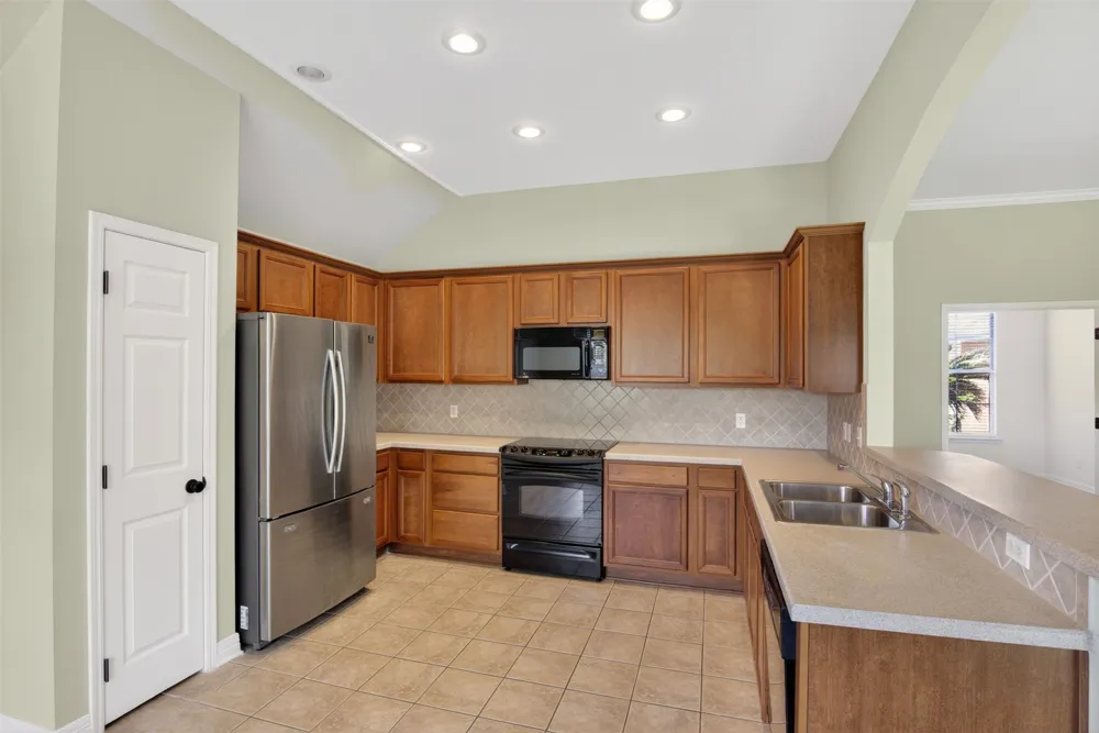 136 Presido Lane Shreveport, LA 71115