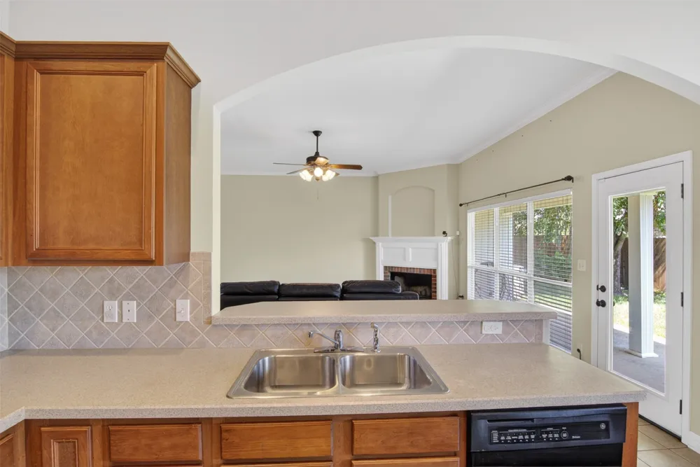 136 Presido Lane Shreveport, LA 71115