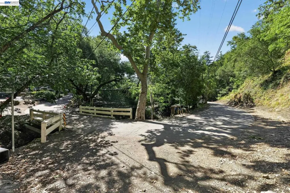 2989 Singalong Way Sunol, CA 94586