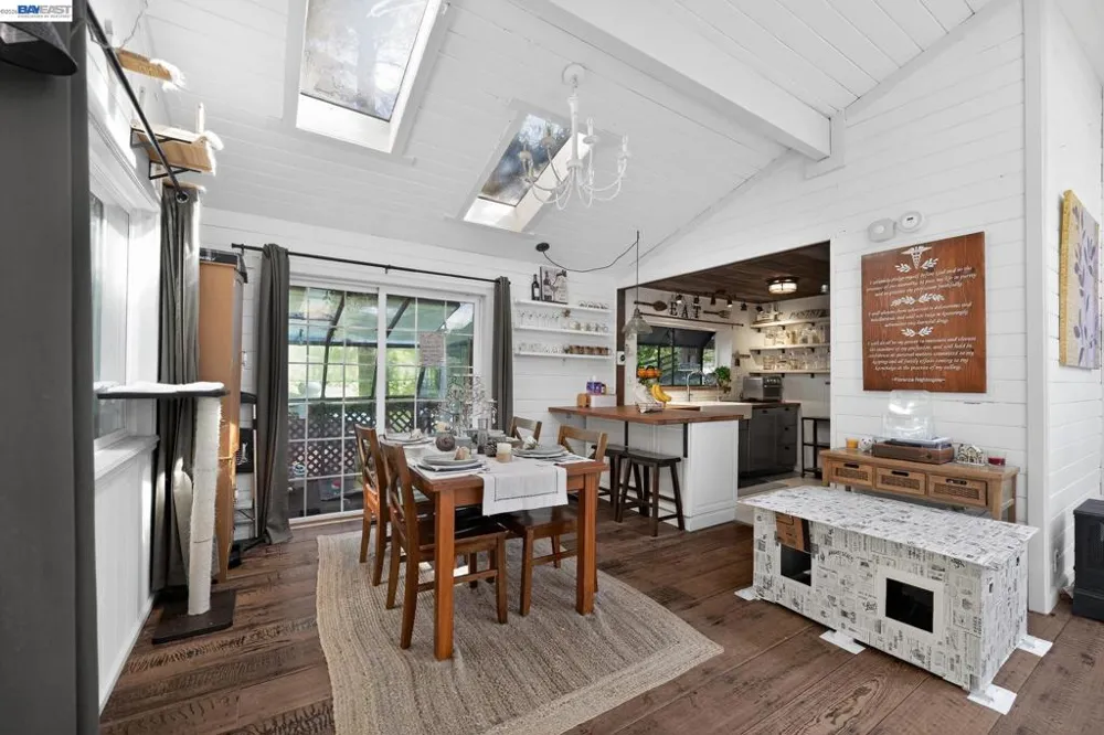 2989 Singalong Way Sunol, CA 94586