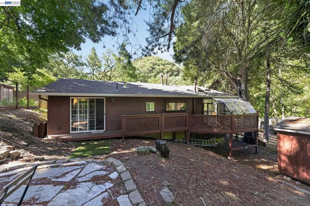 2989 Singalong Way Sunol, CA 94586